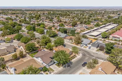 43039 Cromley Court, Lancaster, CA 93534 - Photo 42