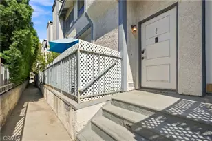 10234 Variel, Chatsworth, CA 91311 - Photo 30
