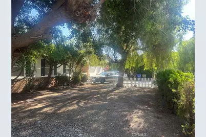 20957 Community, Los Angeles, CA 91304 - Photo 8