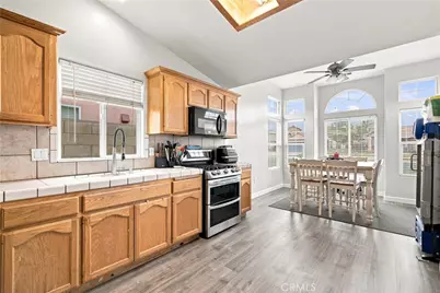 231 Winter Meadow, Bakersfield, CA 93308 - Photo 6
