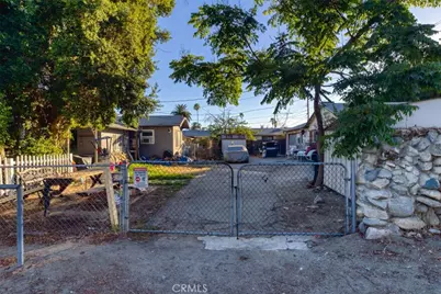 11103 Allegheny, Los Angeles, CA 91352 - Photo 6
