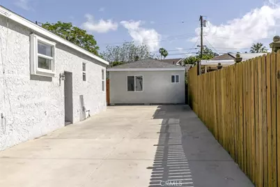 1967 8th Street, San Fernando, CA 91340 - Photo 6