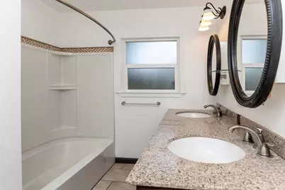 1967 8th Street, San Fernando, CA 91340 - Photo 20