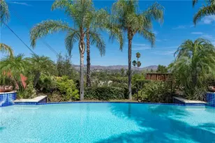 23365 Calvert St, Woodland Hills, CA 91367 - Photo 4