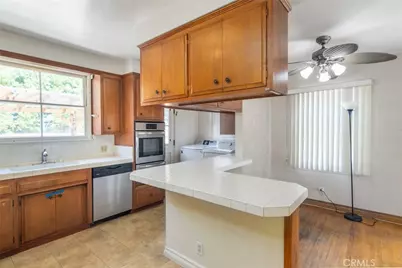 12701 Westminster, Los Angeles, CA 90066 - Photo 8