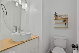 28333 Willow Ct, Saugus, CA 91350 - Photo 14