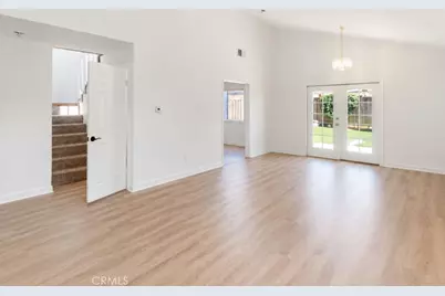 16722 Shinedale Drive, Canyon Country, CA 91387 - Photo 14