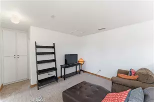 16722 Shinedale Dr, Canyon Country, CA 91387 - Photo 24
