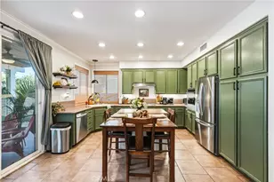 32236 Big Oak, Castaic, CA 91384 - Photo 2