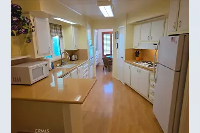 8901 Eton #90, Canoga Park, CA 91304 - Photo 6