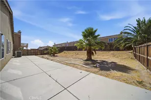 11943 Iverson, Victorville, CA 92392 - Photo 36
