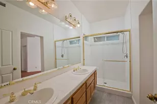 2464 Pleasant Grove Cir, Thousand Oaks, CA 91362 - Photo 28