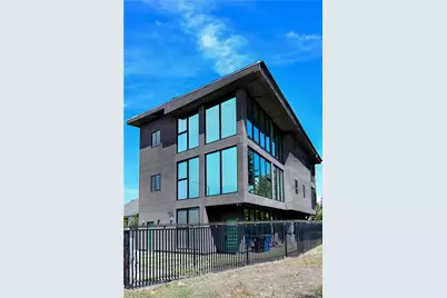 2336 S Longwood, Los Angeles, CA 90016 - Photo 1