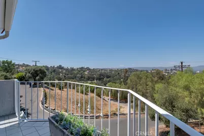 21041 Bandera Street, Woodland Hills, CA 91364 - Photo 20