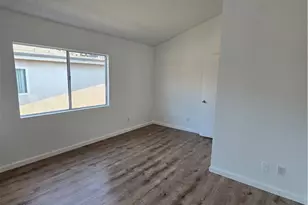 8780 Burnet, Los Angeles, CA 91343 - Photo 22