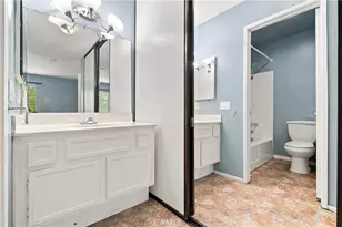 2554 Olive Dr #Apt 8, Palmdale, CA 93550 - Photo 14