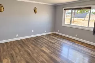 1902 W Ave L, Lancaster, CA 93534 - Photo 36