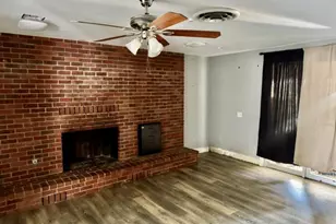 1902 W Ave L, Lancaster, CA 93534 - Photo 16