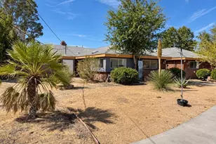 1902 W Ave L, Lancaster, CA 93534 - Photo 1