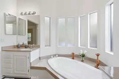 20147 Crestview Drive, Canyon Country, CA 91351 - Photo 24