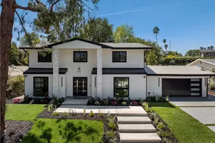 24208 Hatteras, Woodland Hills, CA 91367 - Photo 2