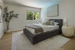 24208 Hatteras, Woodland Hills, CA 91367 - Photo 10