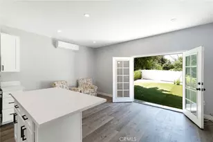 23051 Burbank Blvd, Woodland Hills, CA 91367 - Photo 44