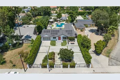 23051 Burbank Boulevard, Woodland Hills, CA 91367 - Photo 50