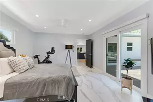 23051 Burbank Blvd, Woodland Hills, CA 91367 - Photo 16
