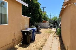 14254 14256 Vanowen St, Van Nuys, CA 91405 - Photo 4