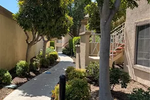 23709 Del Monte Dr., Valencia, CA 91355 - Photo 18