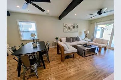 23130 Victory, Woodland Hills, CA 91367 - Photo 10