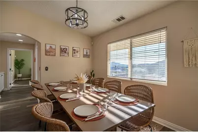 6366 Murrieta, Yucca Valley, CA 92284 - Photo 14