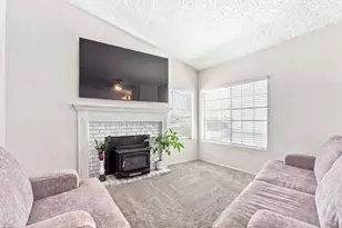 12446 Mount Baldy, Victorville, CA 92392 - Photo 4