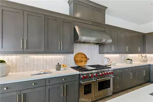 20500 Edgewood Ct, Chatsworth, CA 91311 - Photo 36