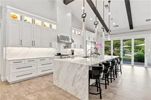 26185 Ravenhill Rd, Canyon Country, CA 91387 - Photo 10