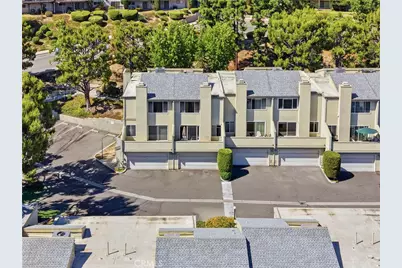 15760 Midwood #5, Granada Hills, CA 91344 - Photo 2