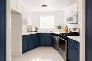 27979 Sarabande Ln, Canyon Country, CA 91387 - Photo 6