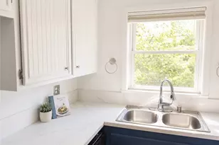 27979 Sarabande Ln, Canyon Country, CA 91387 - Photo 6