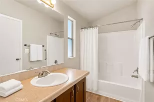 4201 Topanga Canyon Blvd, Woodland Hills, CA 91364 - Photo 18