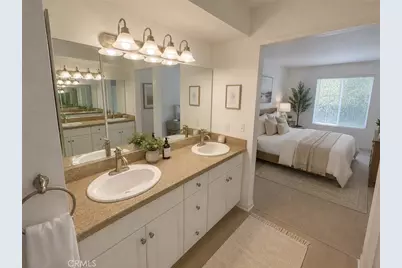5535 Canoga #210, Woodland Hills, CA 91367 - Photo 6