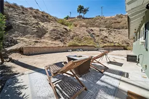 27973 Carvel Dr, Canyon Country, CA 91351 - Photo 22