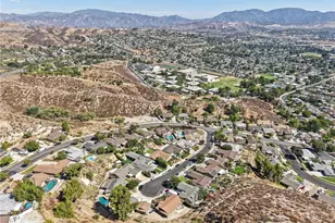 27973 Carvel Dr, Canyon Country, CA 91351 - Photo 30