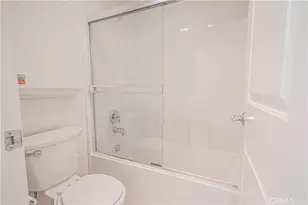 19380 Laroda, Saugus, CA 91350 - Photo 30