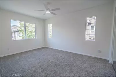 19380 Laroda, Saugus, CA 91350 - Photo 26