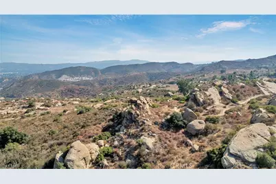 24425 Woolsey Canyon Road #184, West Hills, CA 91304 - Photo 32