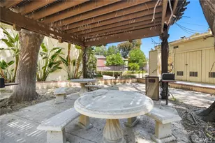 18350 Hatteras Street, Tarzana, CA 91356 - Photo 28