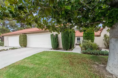 26352 Rainbow Glen, Newhall, CA 91321 - Photo 2
