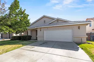 43934 Amy Ct, Lancaster, CA 93535 - Photo 1
