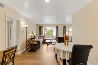 20214 Cohasset Street #16, Winnetka, CA 91306 - Photo 4
